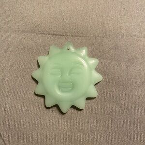 🌻5/$20🌻 Jade Sun Pendant Necklace